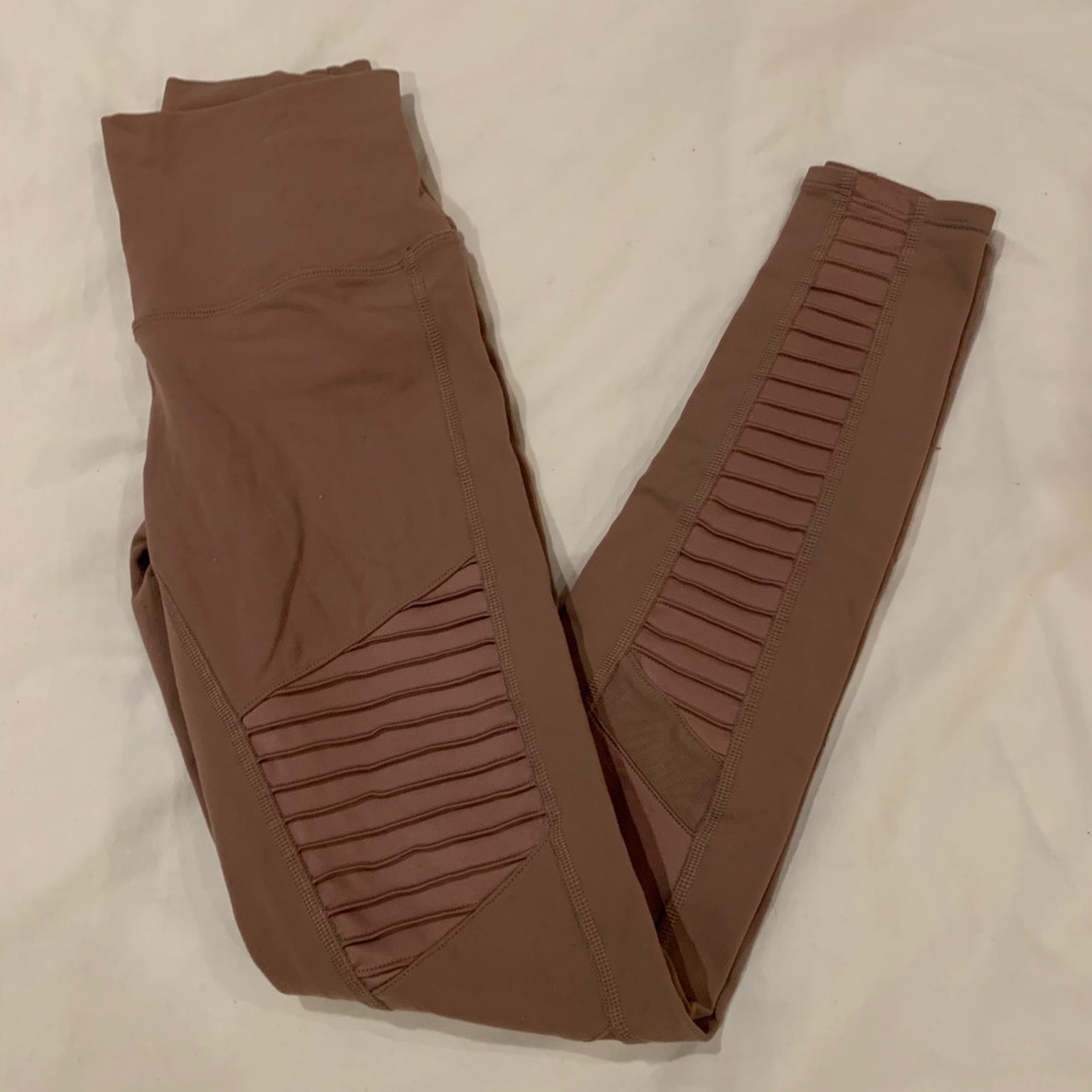 Alo High-Waist Moto Legging - smoky quartz